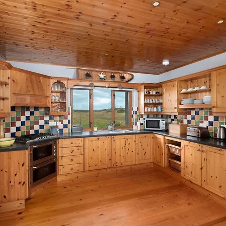 Holiday home 422 Ballyconneely Clifden