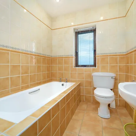 422 Ballyconneely *